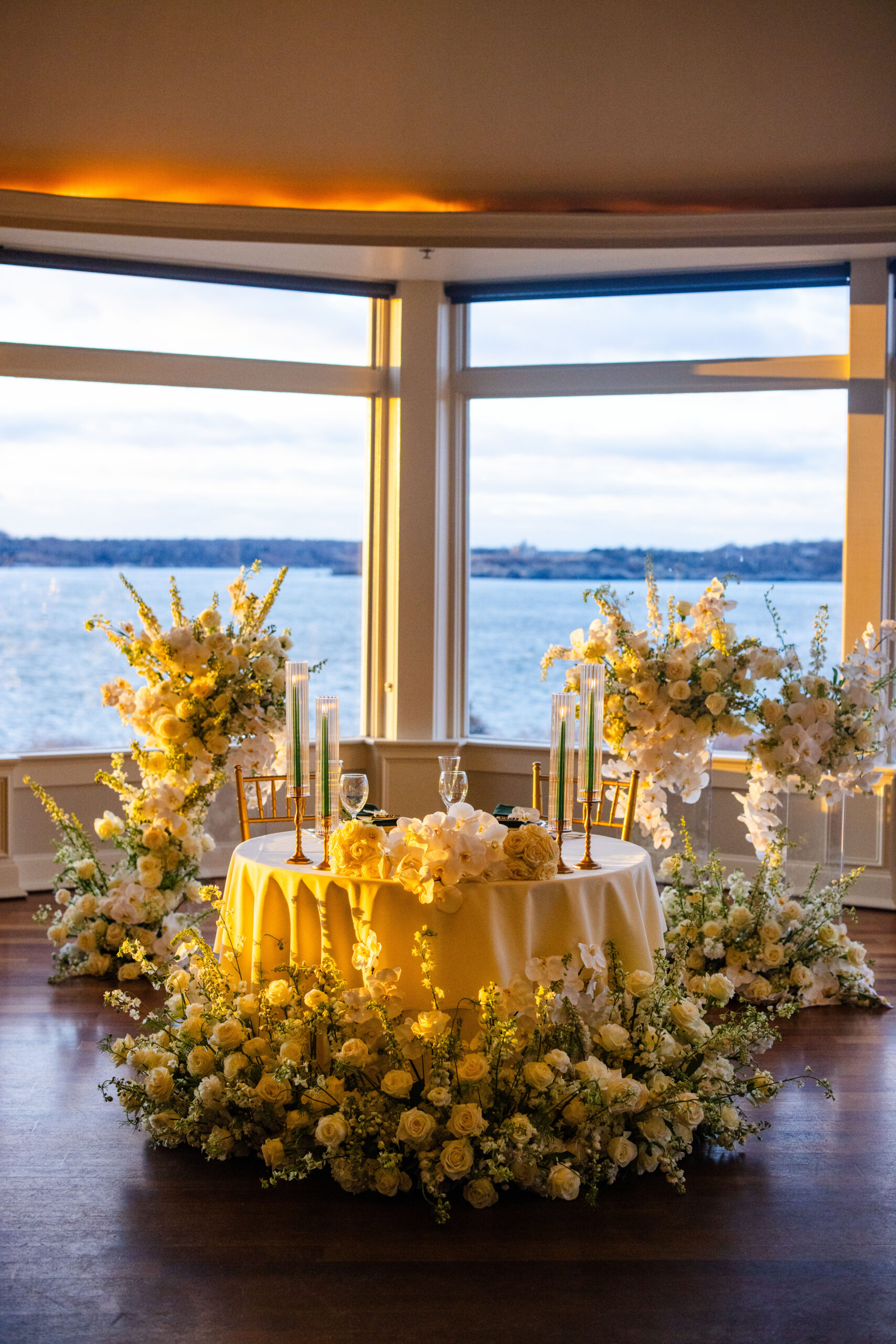 Ocean Cliff Wedding in Newport RI